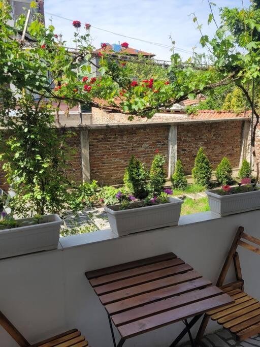 Plovdiv Top Center 2 Bdrm Apartment, 5Min From Central Square & Garden, Free Parking Екстериор снимка